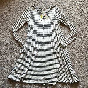 Women’s Gianni Bini GB ivory black striped long sleeve dress sz XS NEW